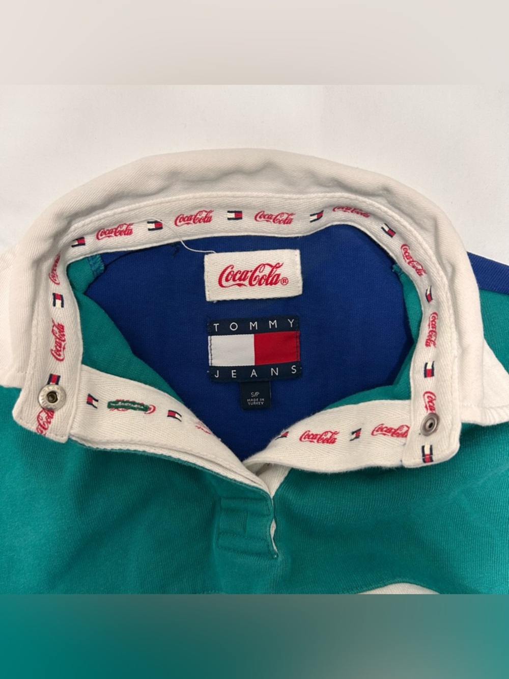 Tommy Hilfiger x Coca Cola Cropped Colorblock Rugby Shirt Embroidered Small - Picture 6 of 7